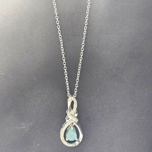 Beautiful Pendant, Blue Topaz & Diamond Chips 18" Djoy Necklace